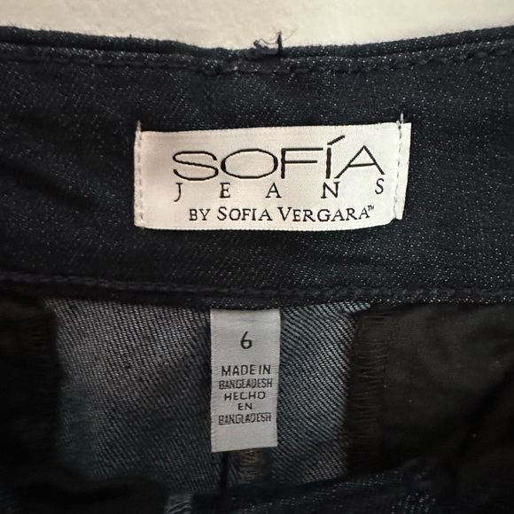 Sofia by Sofia Vergara Black Flare Jeans - Picture 5 of 11
